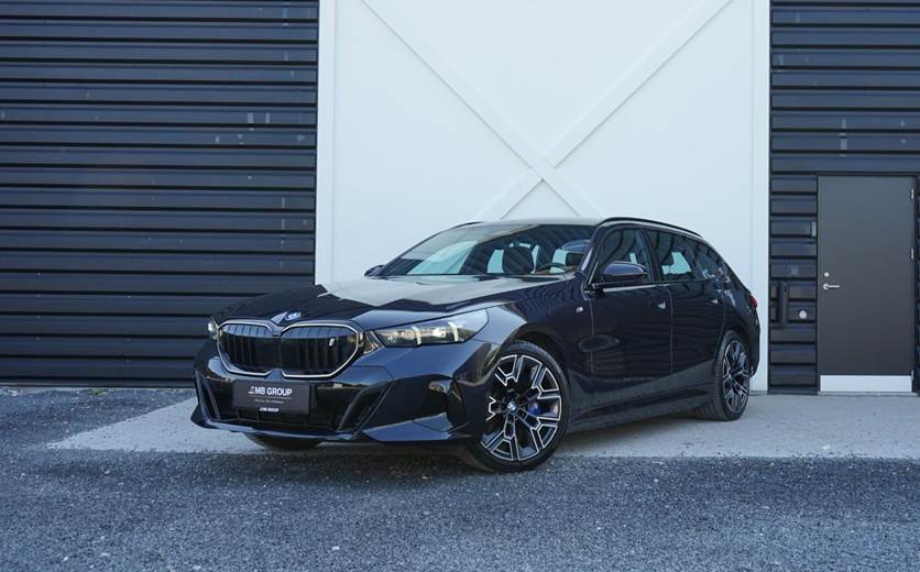 BMW i5 eDrive40 Fully Charged M-Sport Pro