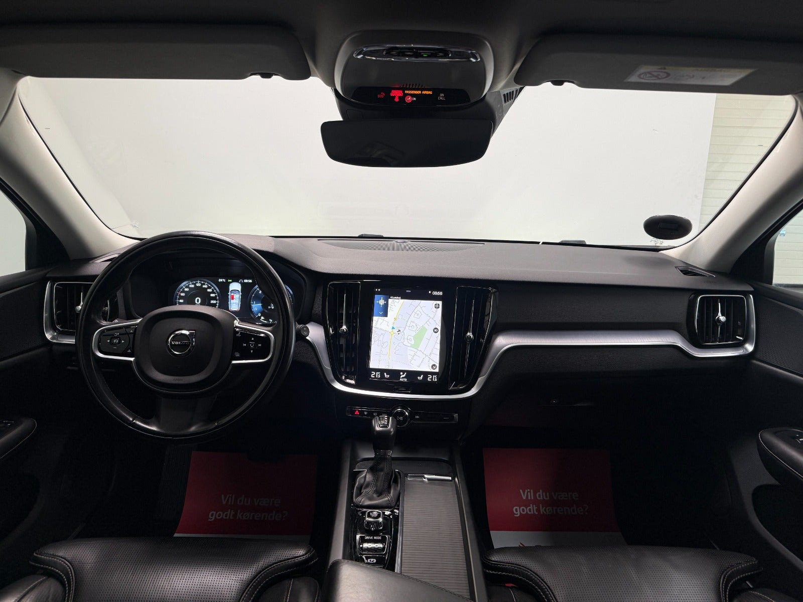 Hvid Volvo V60 CC fra 2020