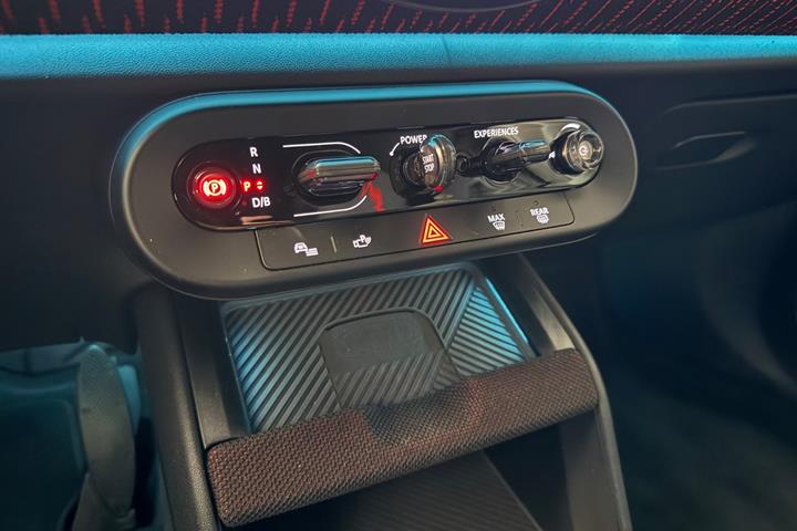Sort Mini Countryman E fra 2025