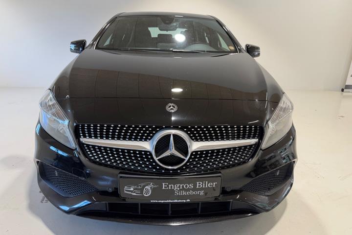Sort Mercedes A200 d fra 2017