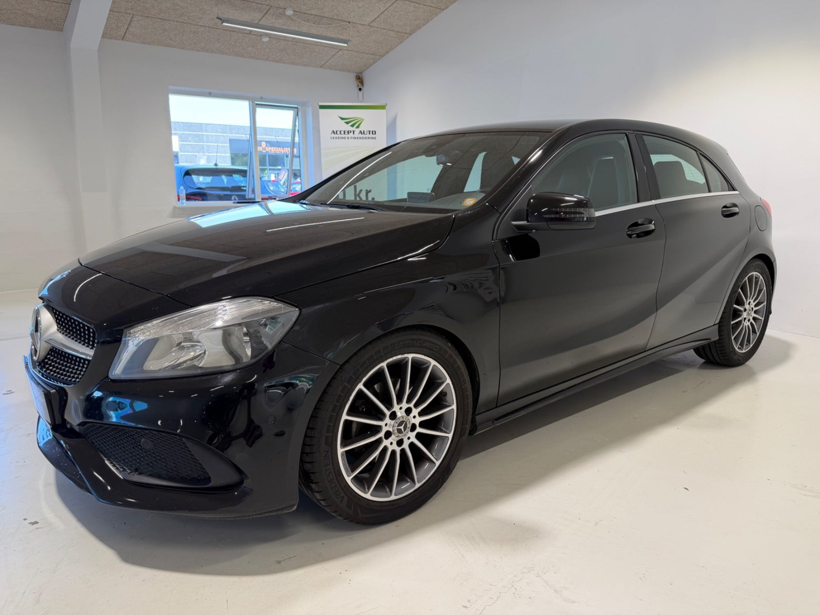 Sort Mercedes A200 d fra 2017