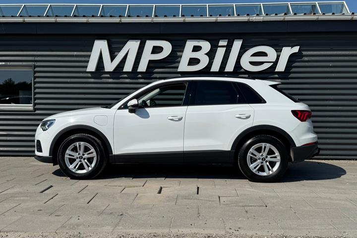 Hvid Audi Q3 fra 2021