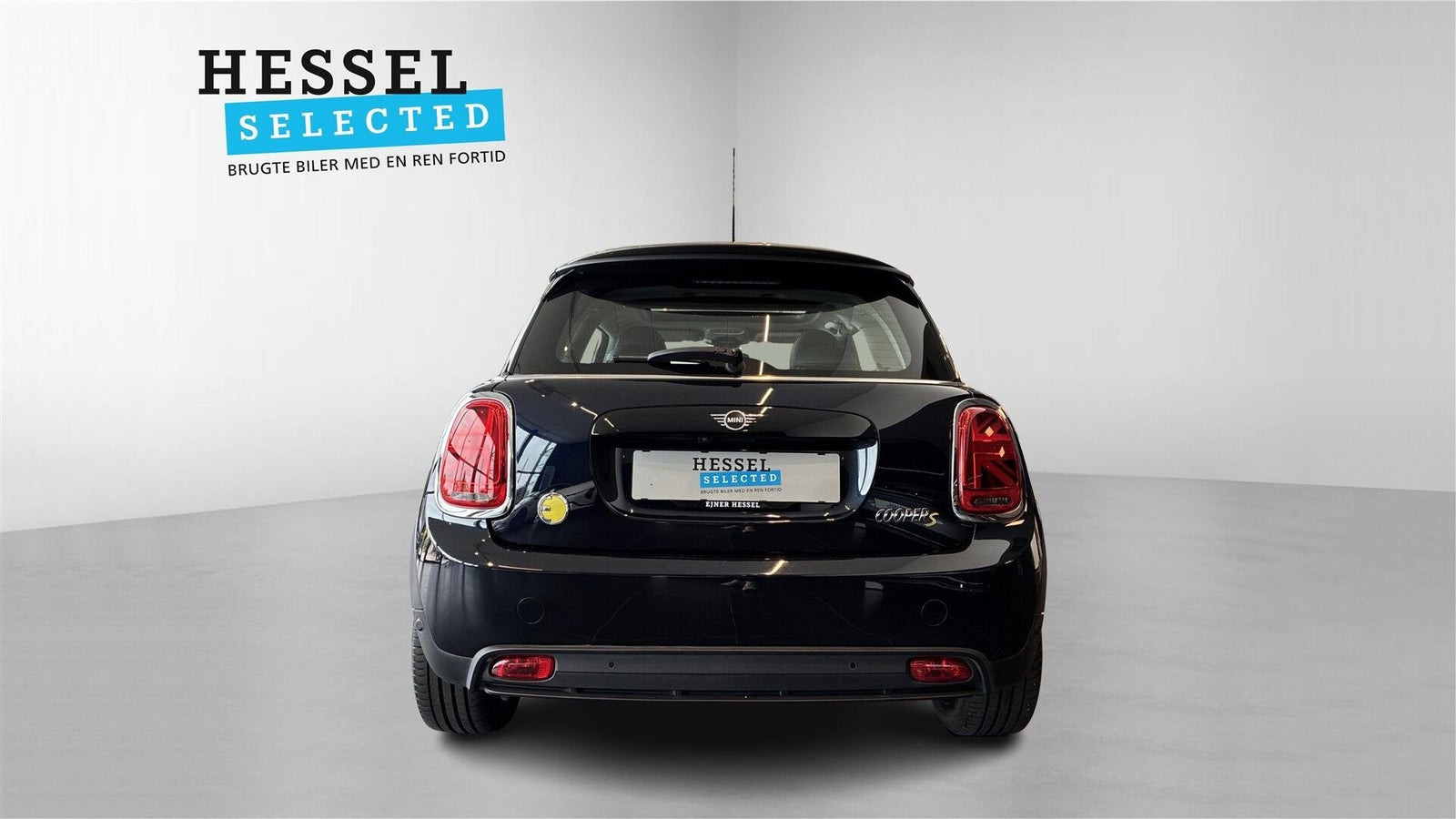 Blå Mini Cooper SE fra 2023