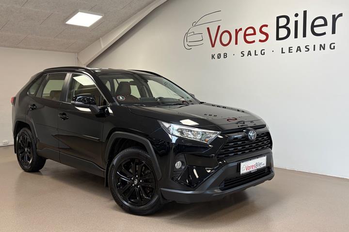 Sort Toyota RAV4 fra 2019