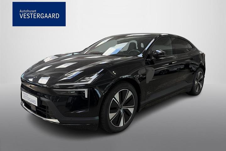 Beige Polestar 4 fra 2026