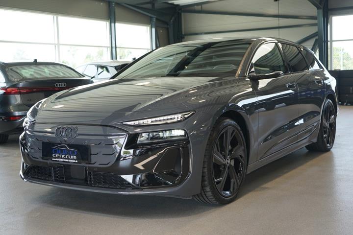 Grå Audi A6 e-tron fra 2025