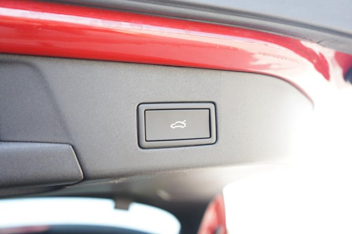 Rød VW ID.4 fra 2025