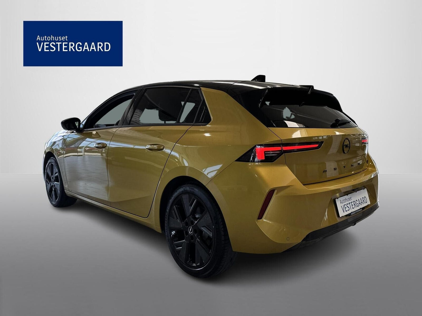 Gul Opel Astra-e fra 2024