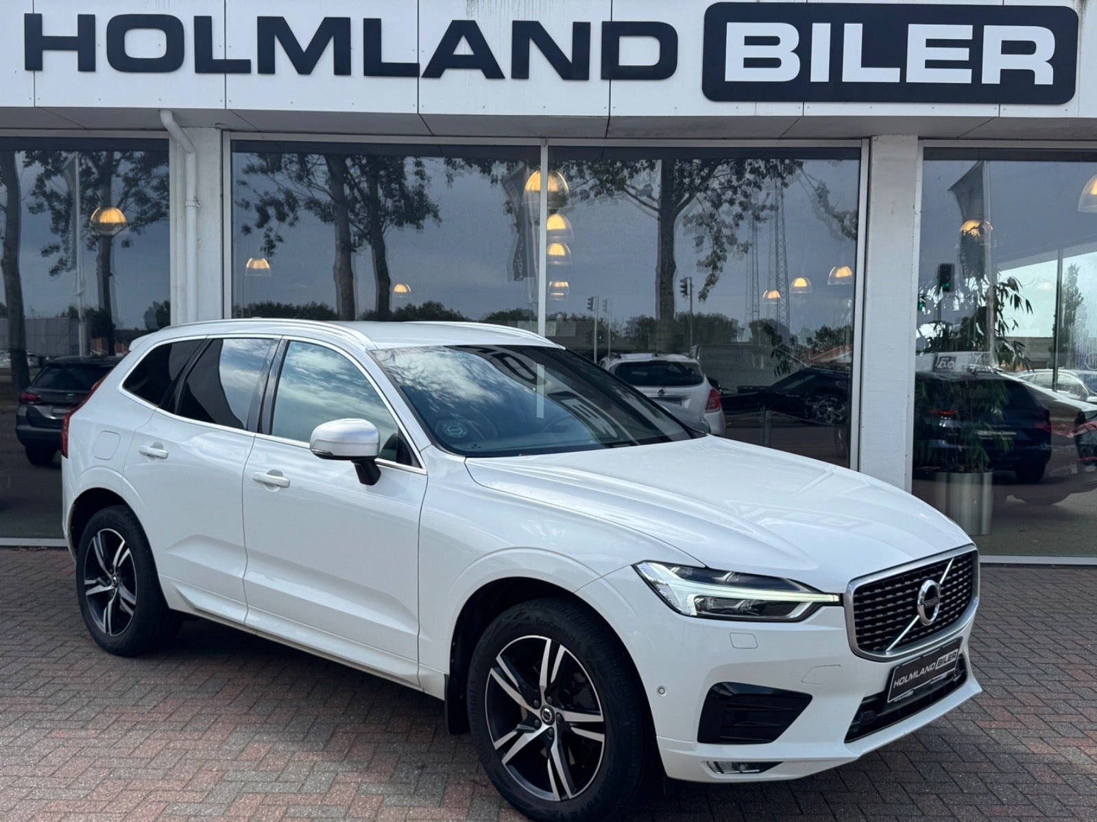 Volvo XC60 2,0 D4 190 R-Design aut. AWD