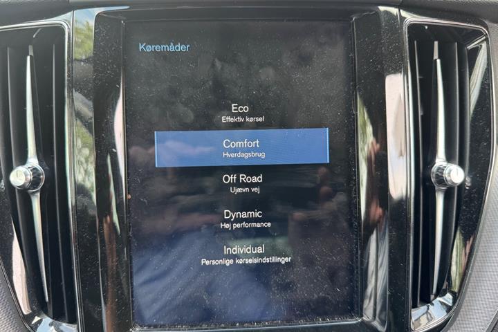 Hvid Volvo XC60 fra 2018