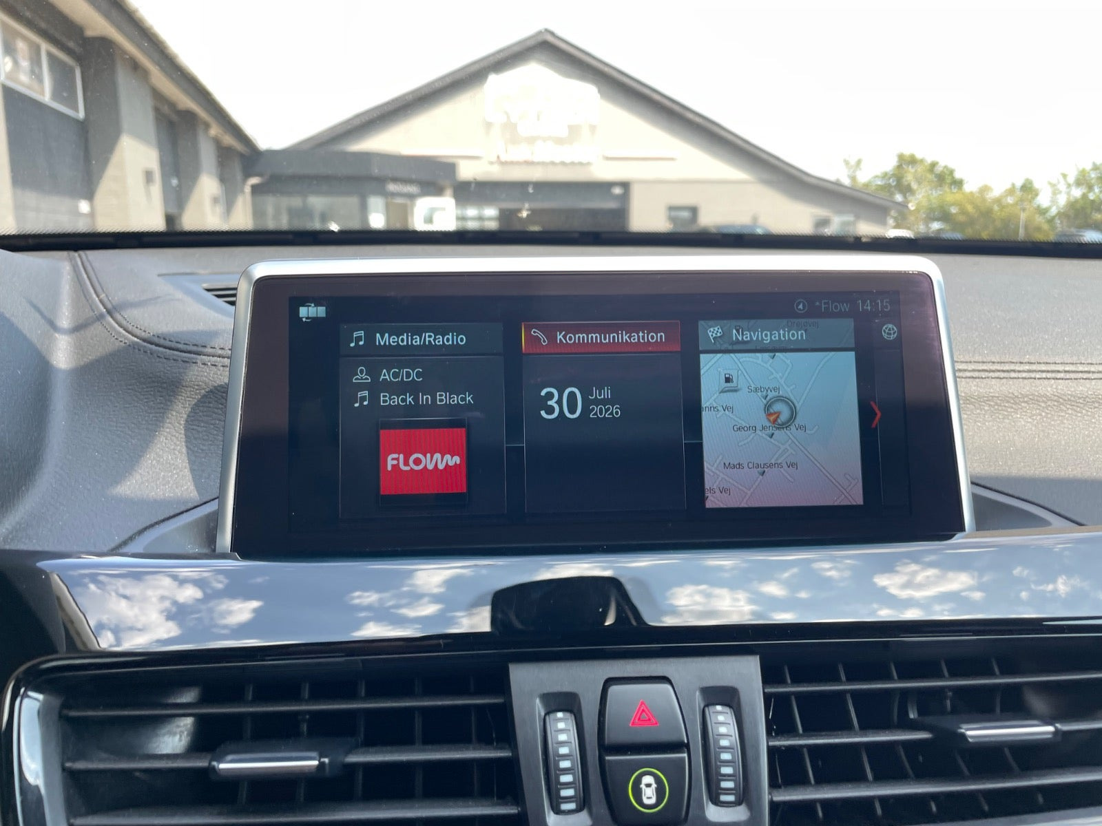 Hvid BMW X1 fra 2021