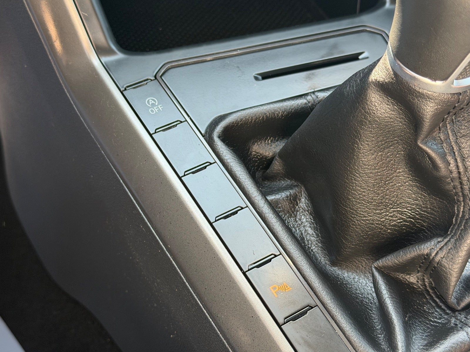 Blå VW Polo fra 2019