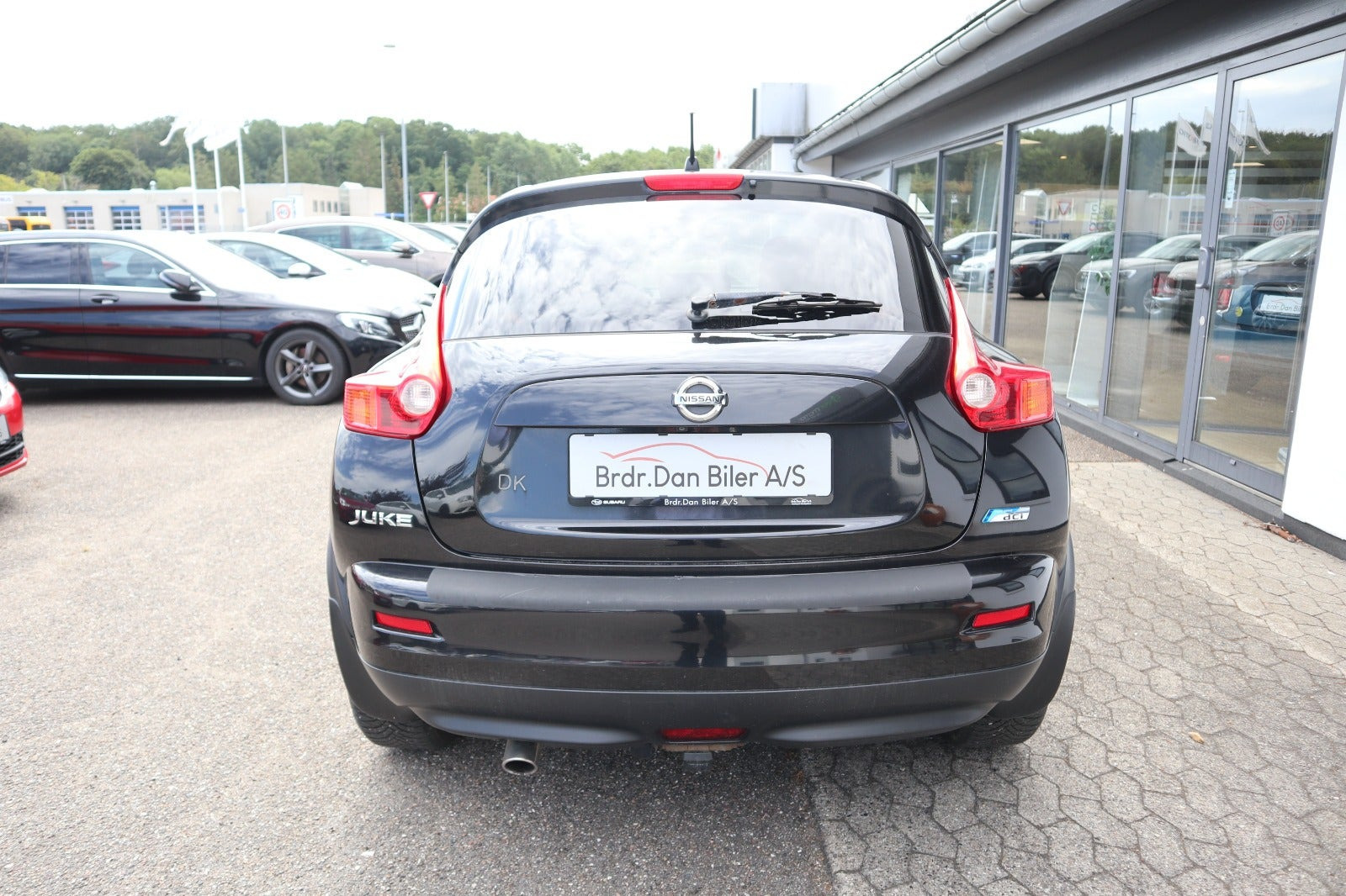 Sort Nissan Juke fra 2011