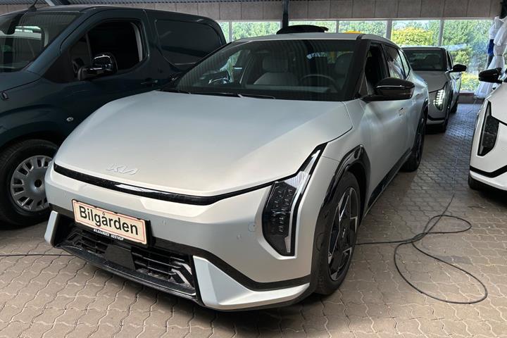 Grå Kia EV4 fra 2026