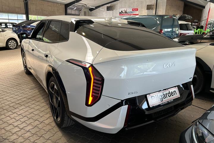 Hvid Kia EV4 fra 2026