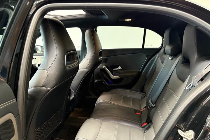 Sort Mercedes A250 e fra 2020