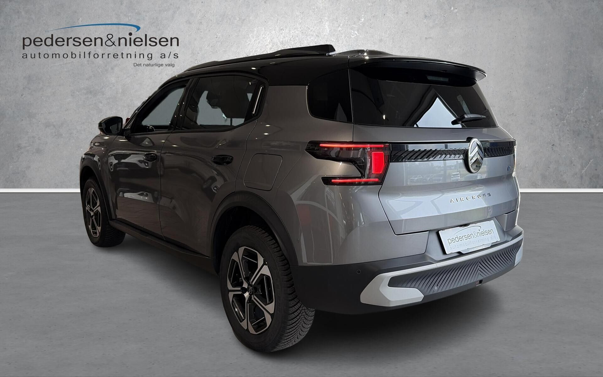 Grå Citroën e-C3 Aircross fra 2025