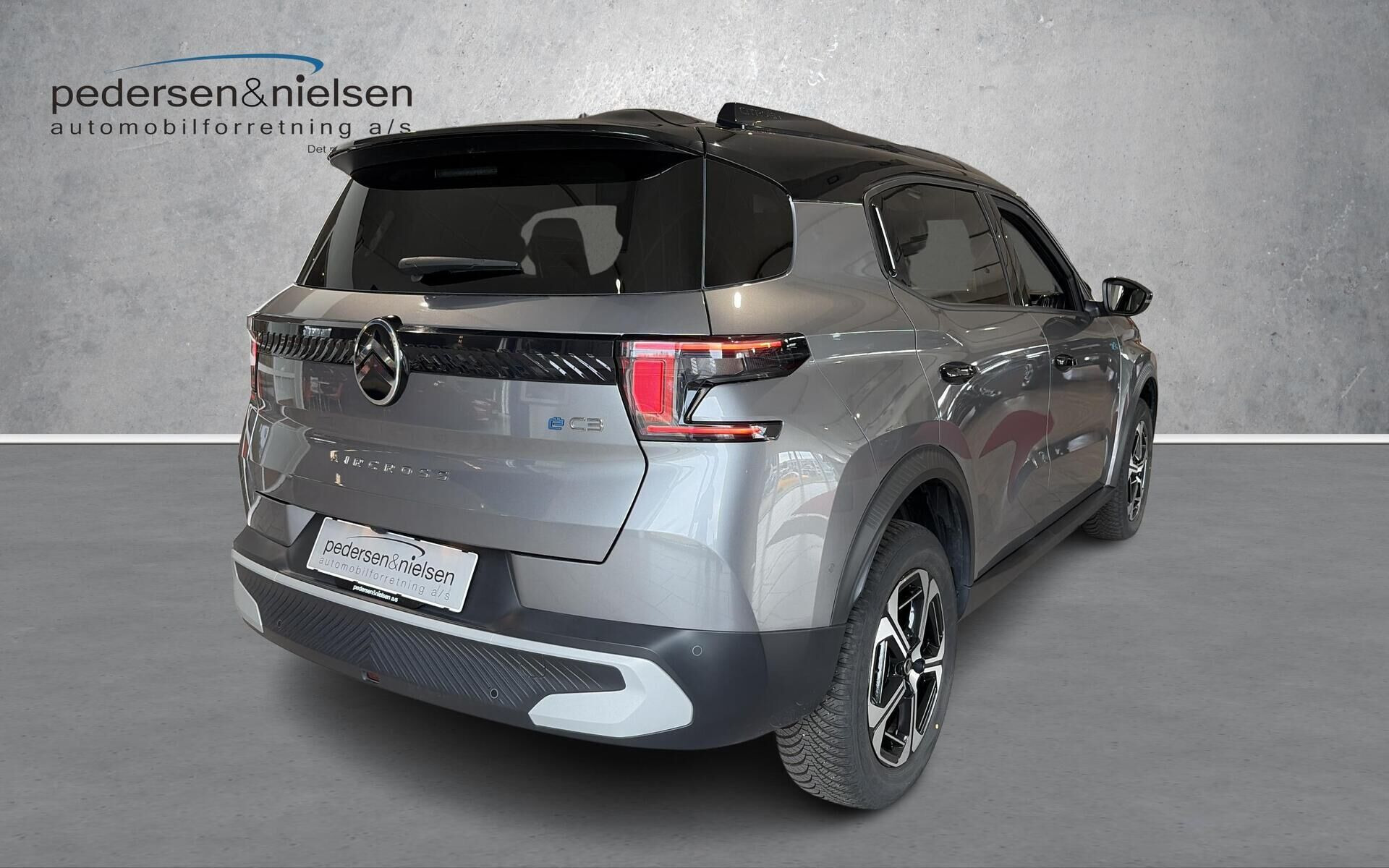 Grå Citroën e-C3 Aircross fra 2025