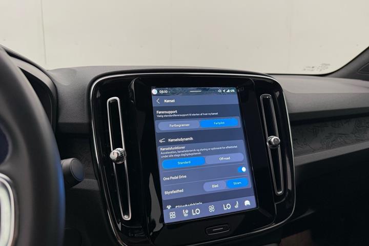 Sort Volvo C40 fra 2023