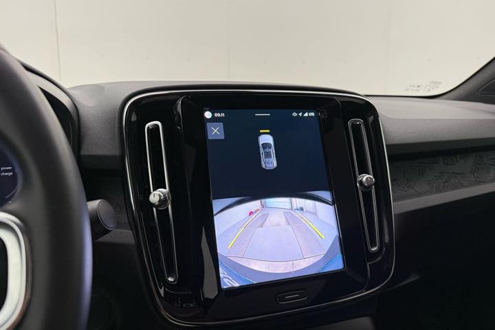 Sort Volvo C40 fra 2023