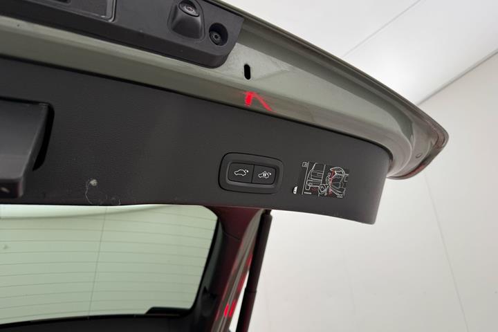 Grøn Volvo C40 fra 2022