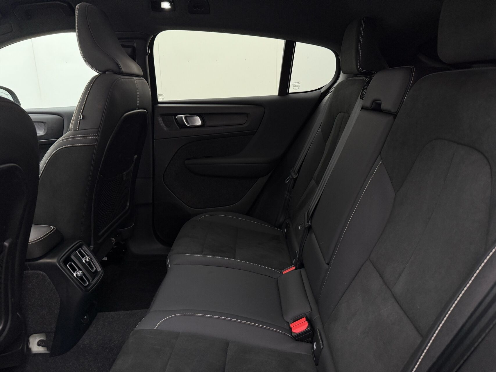Grøn Volvo C40 fra 2022