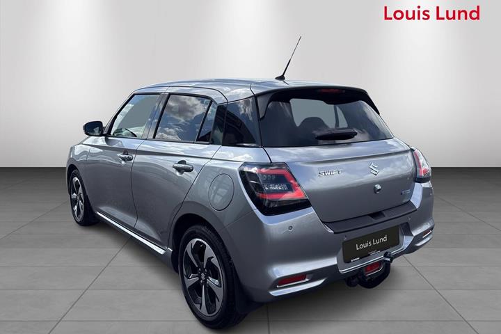 Sølv Suzuki Swift fra 2025