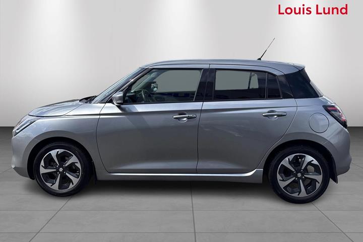 Sølv Suzuki Swift fra 2025