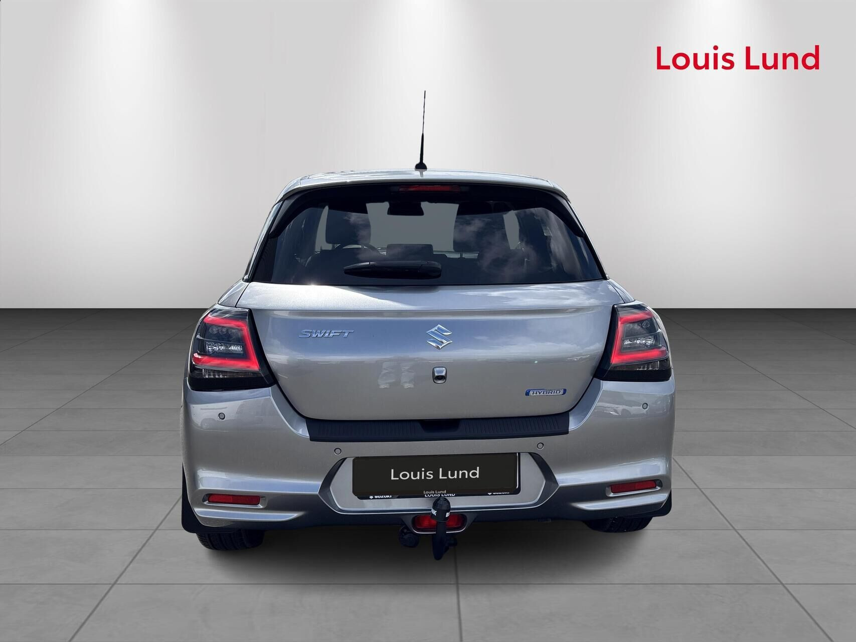 Sølv Suzuki Swift fra 2025