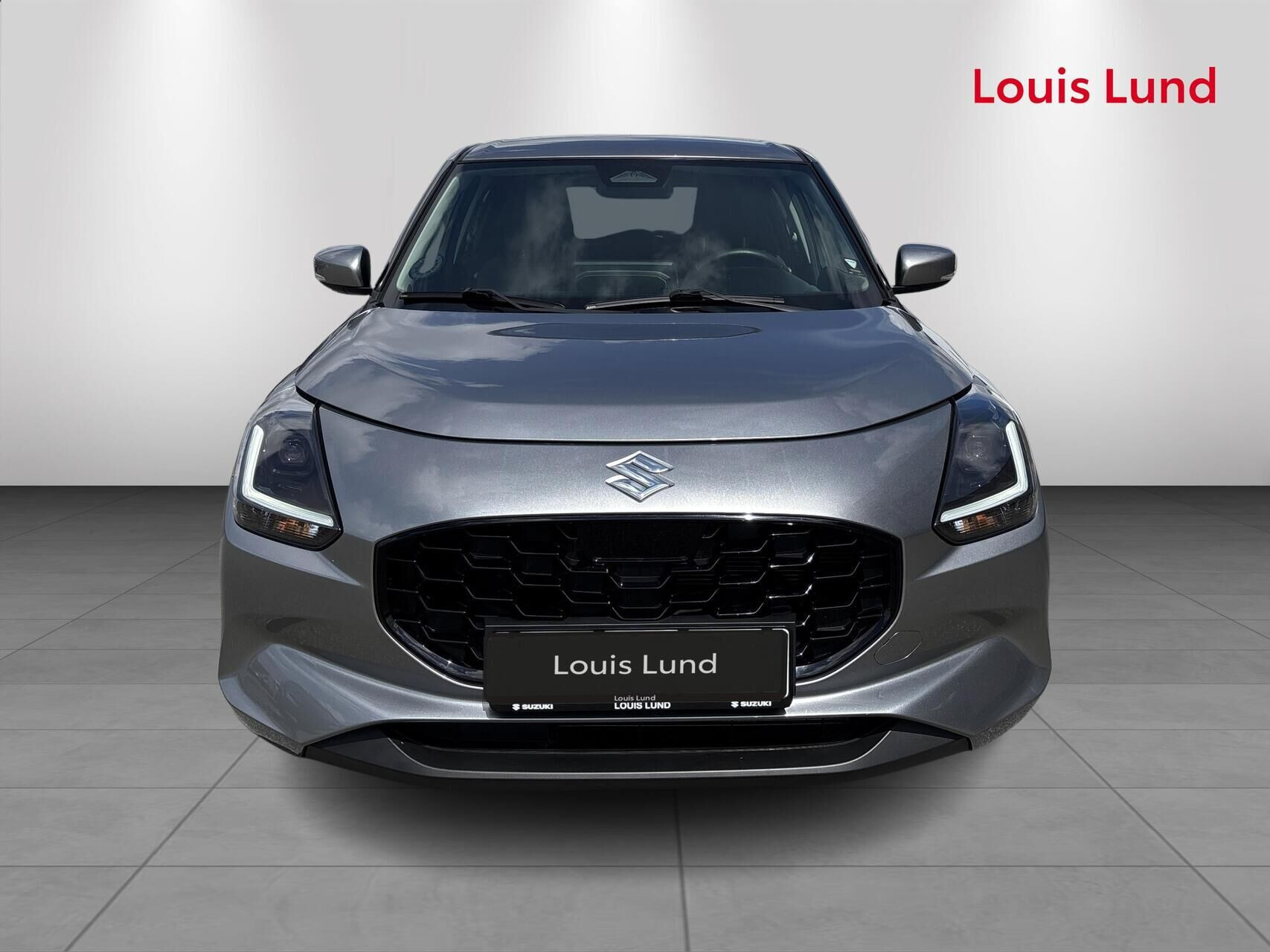 Sølv Suzuki Swift fra 2025