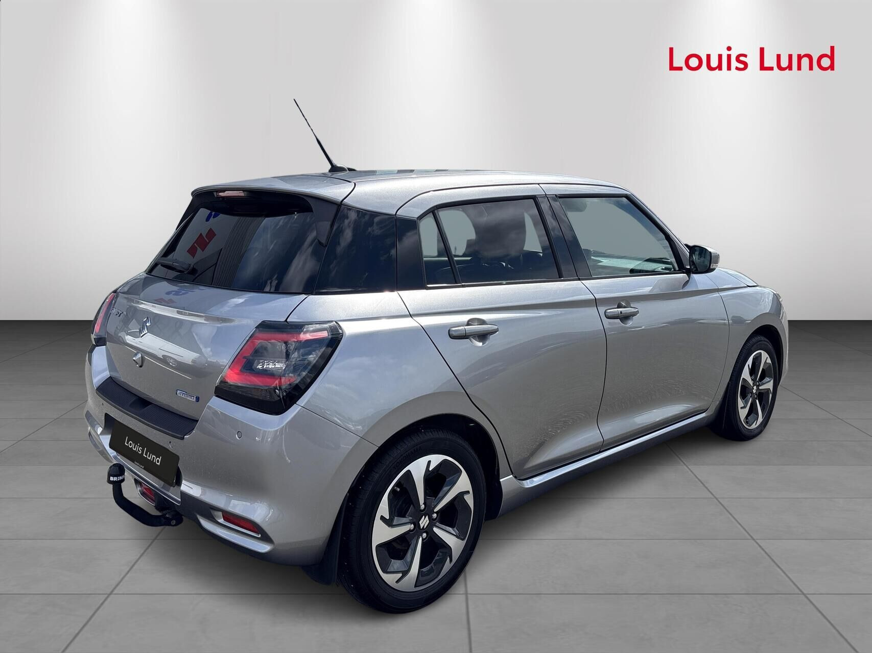 Sølv Suzuki Swift fra 2025
