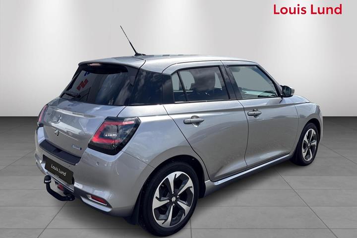 Sølv Suzuki Swift fra 2025