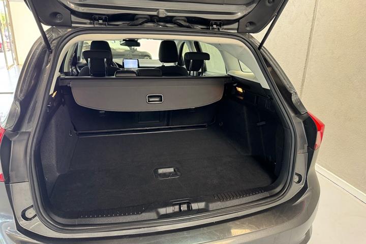 Grå Ford Focus fra 2019