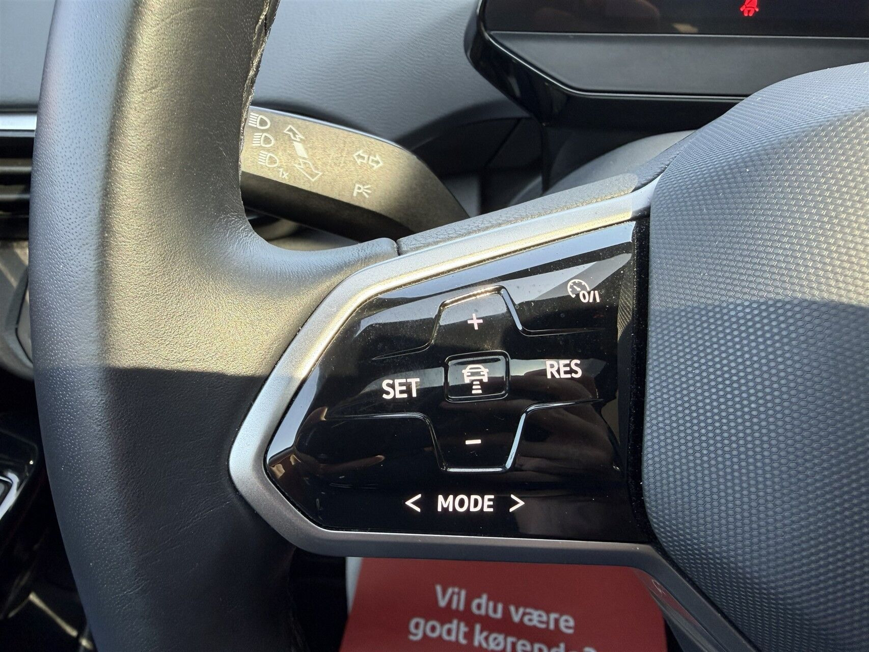 Blå VW ID.4 fra 2023
