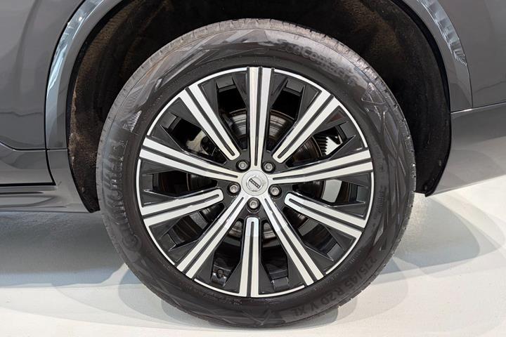 Sort Volvo XC90 fra 2022