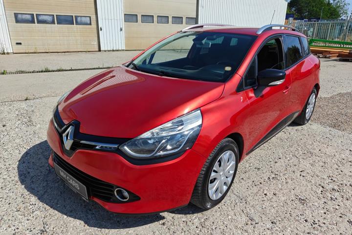 Gul Renault Clio IV fra 2015