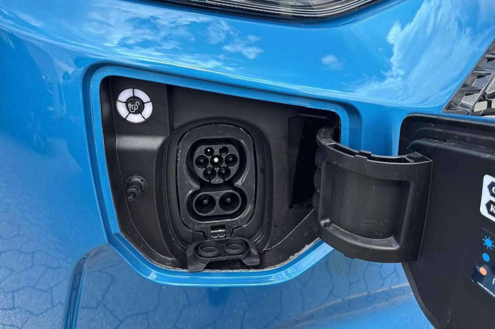 Blå Ford E-Tourneo Custom 340 L1 fra 2025