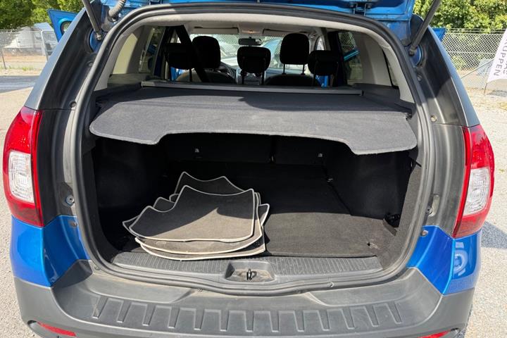 Blå Dacia Logan Stepway fra 2018