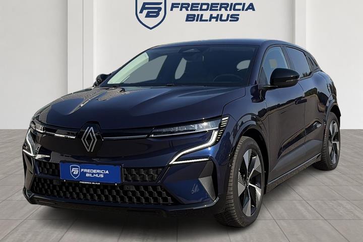 Blå Renault Megane E-Tech fra 2023