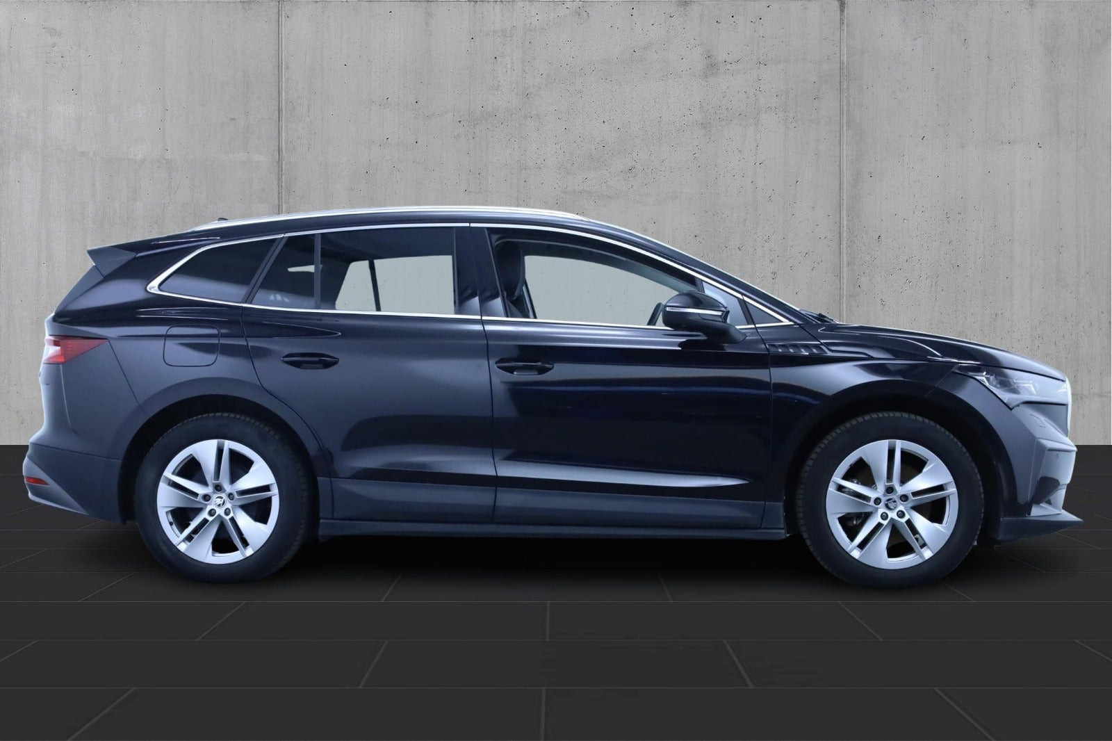 Sort Skoda Enyaq fra 2022