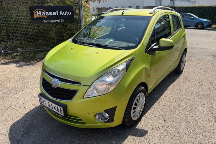 Grøn Chevrolet Spark fra 2011