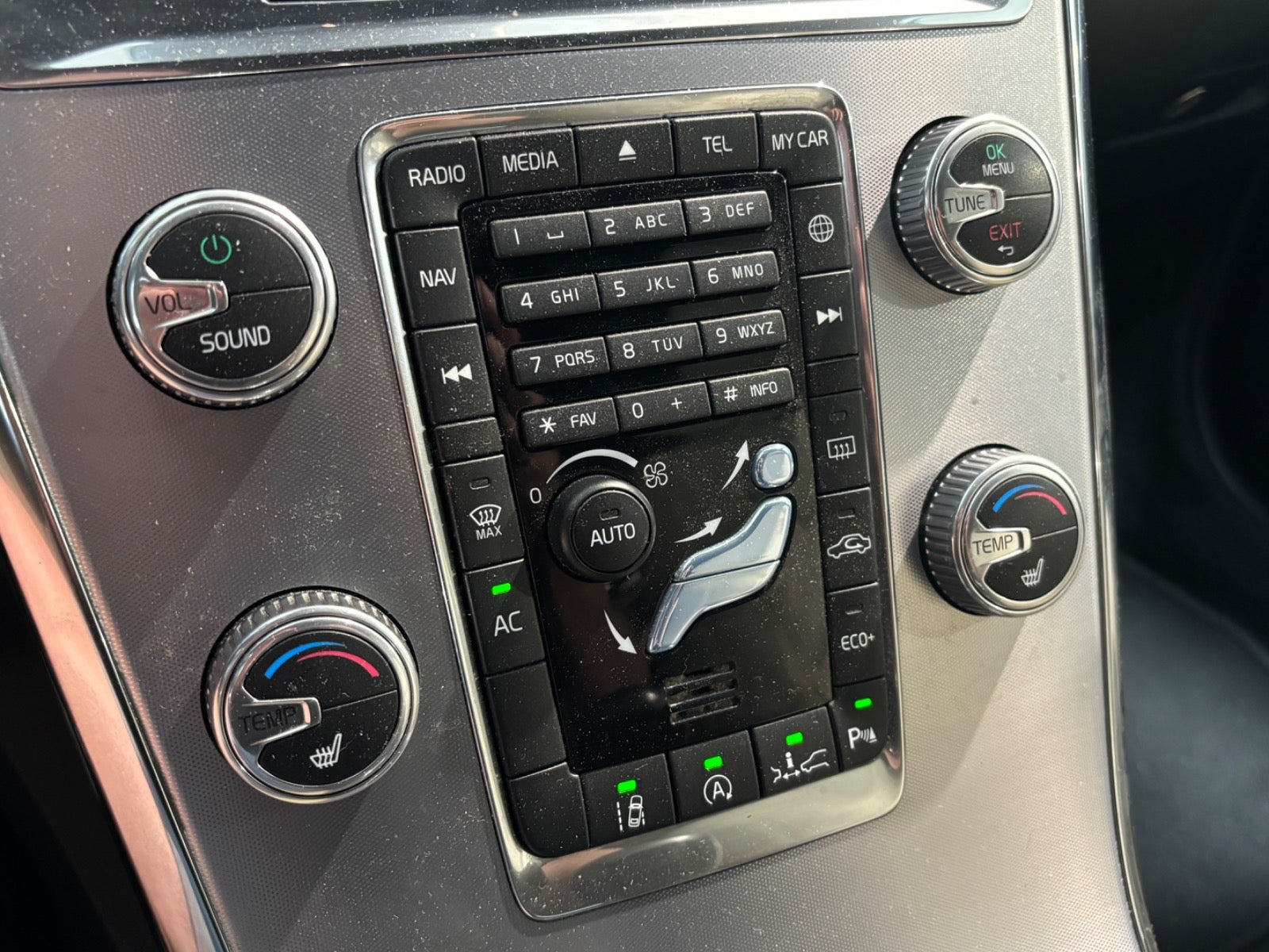 undefined Volvo XC60 fra 2017