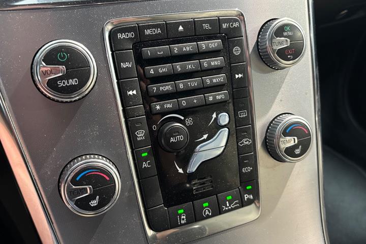undefined Volvo XC60 fra 2017