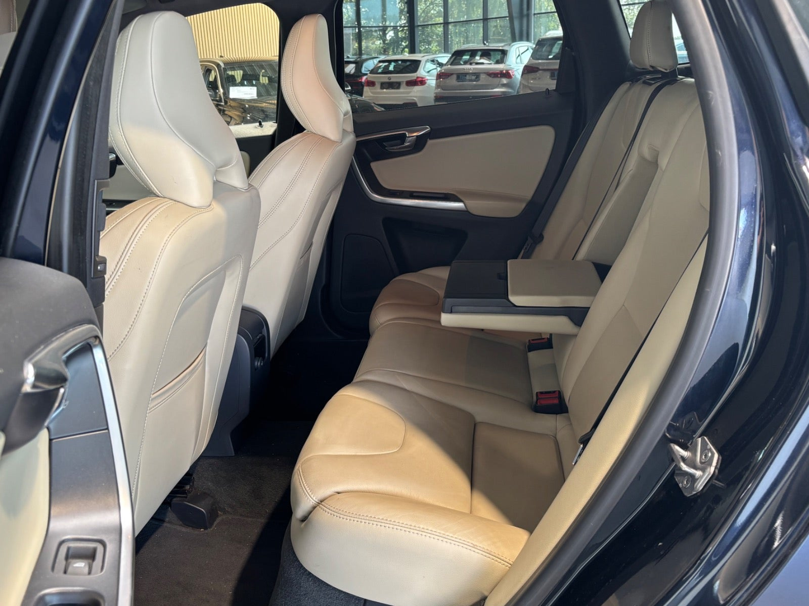 undefined Volvo XC60 fra 2017
