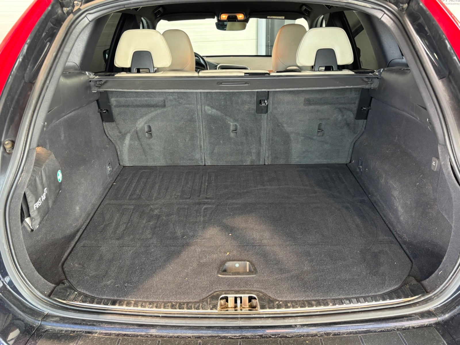 undefined Volvo XC60 fra 2017