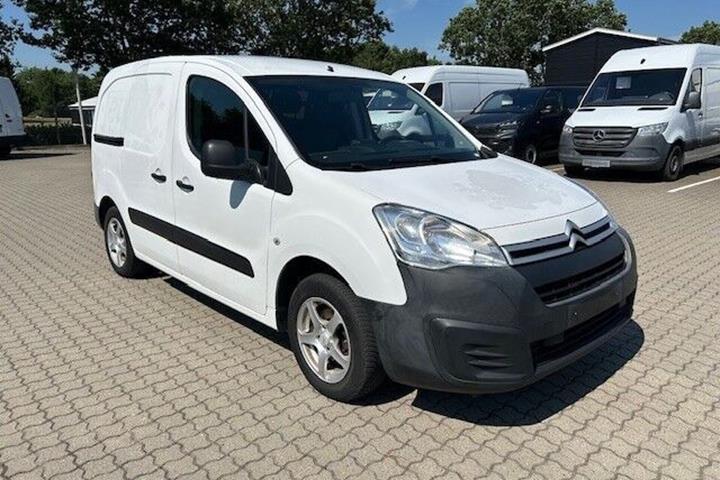 Hvid Citroën Berlingo fra 2017