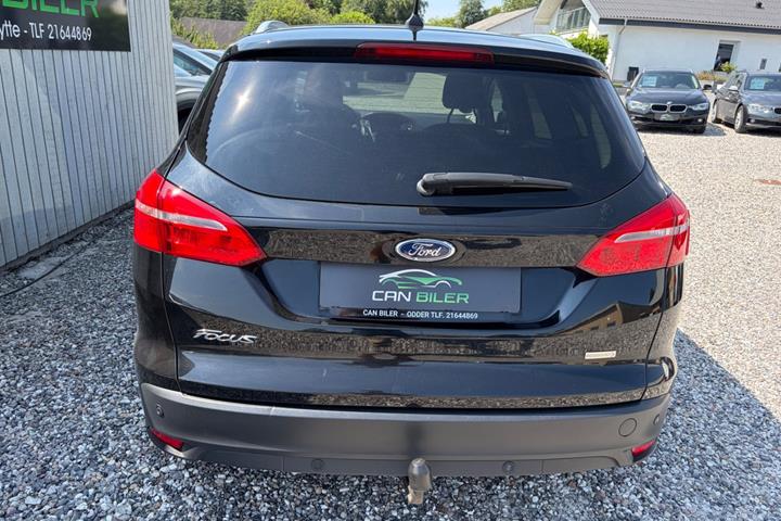 Sort Ford Focus fra 2018
