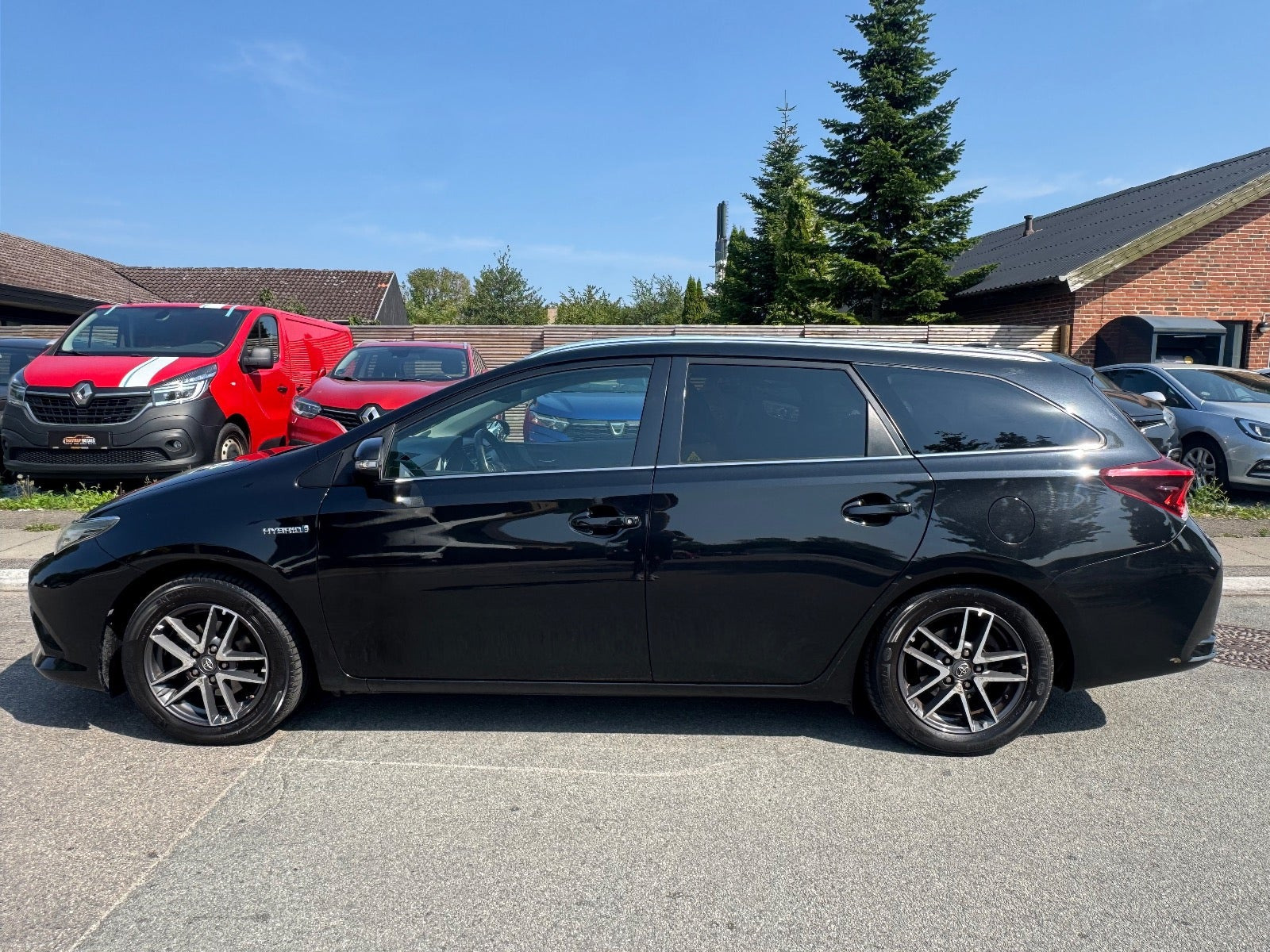 undefined Toyota Auris fra 2015