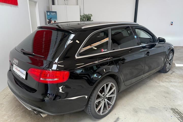 Sort Audi A4 fra 2010