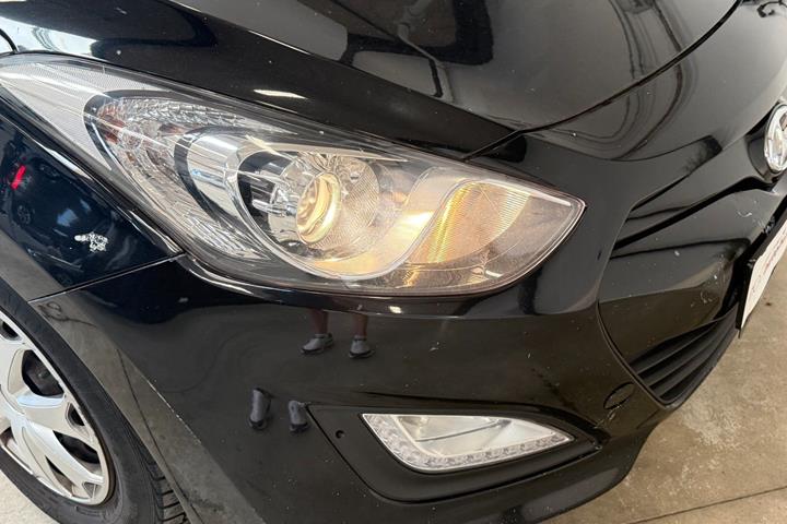 Sort Hyundai i30 fra 2012